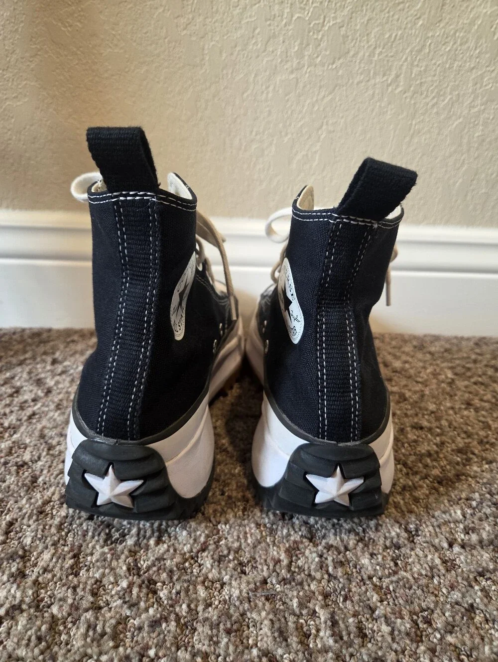 Converse Unisex Run Star Hike Platform High-Top Sneakers - Black & White